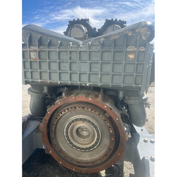 ENGINES MTU Used Part No.: MTU16V4000C22-46496438