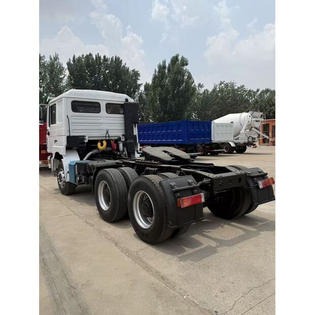 2025 شاكمان F3000-46496524