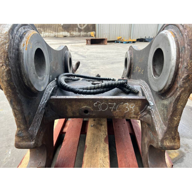 2016 Caterpillar 349E-46497505