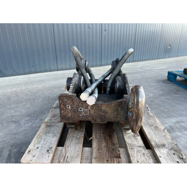 2018 OilQuick OQ65-46497573