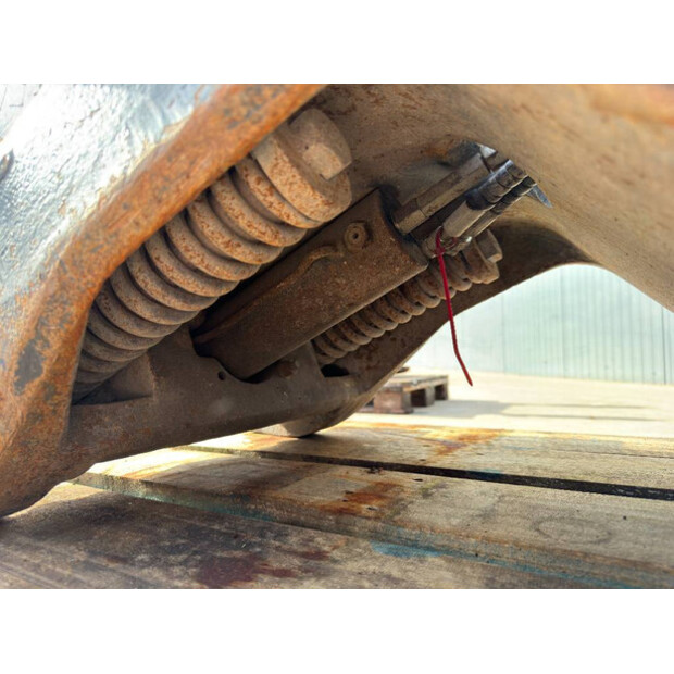 2021 فيراكتيرت CW45S-46497888