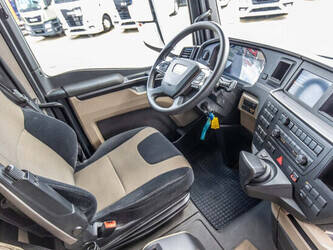 2021-man-tgx-18-470-1441349-46498587