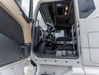 2021-man-tgx-18-470-1441349-46498600