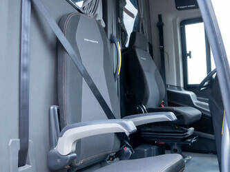 2026-mercedes-benz-o500-1441350-46498611