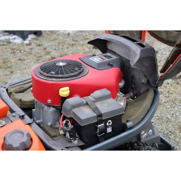 2018 Husqvarna R215TH-46498955