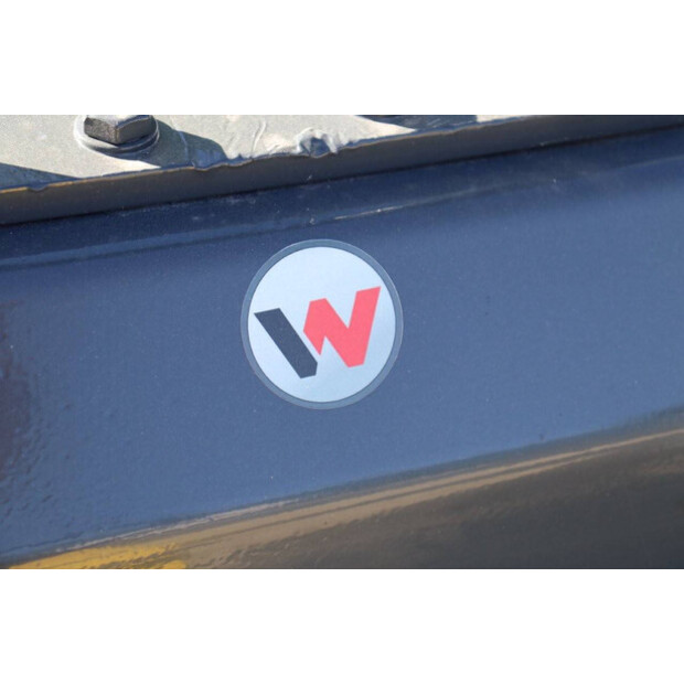 2017 نيوسون DPU6555-46499931