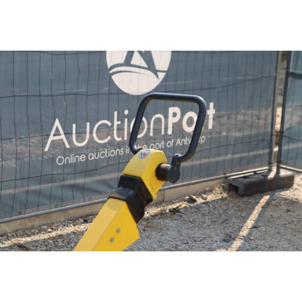 2016 نيوسون DPU5545HEH-46500193