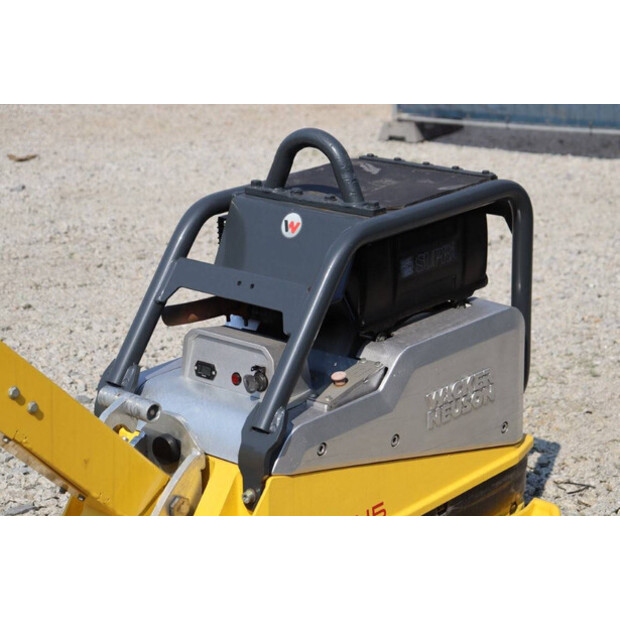 2016 نيوسون DPU5545HEH-46500207