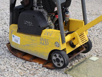 2014-neuson-dpu3050-1441409-46500350