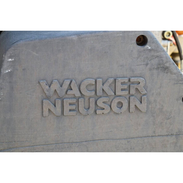 2010 Neuson DPU 3050He-46500485