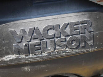 2010-neuson-dpu-3050he-1441414-46500493