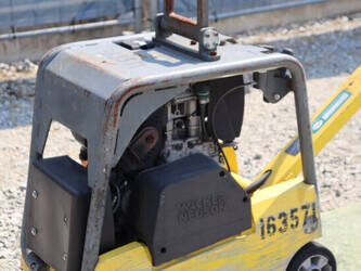 2010-neuson-dpu-3050he-1441414-46500500