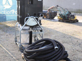 2011-htc-10iad-1441420-46500643