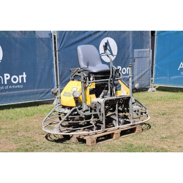 Neuson crt 36 26a-46500888