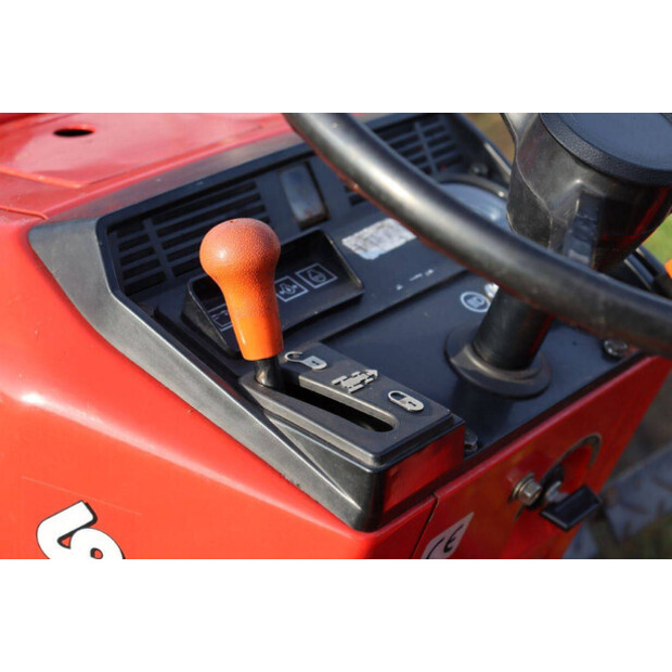 1997 شيبورا S320-46501067