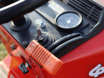 1997-shibaura-s320-1441433-46501076