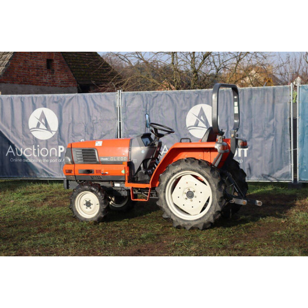 كوبوتا Grandel GL200-46501084