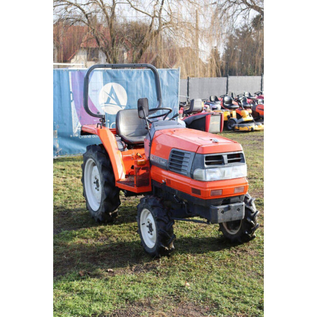 كوبوتا Grandel GL200-46501089