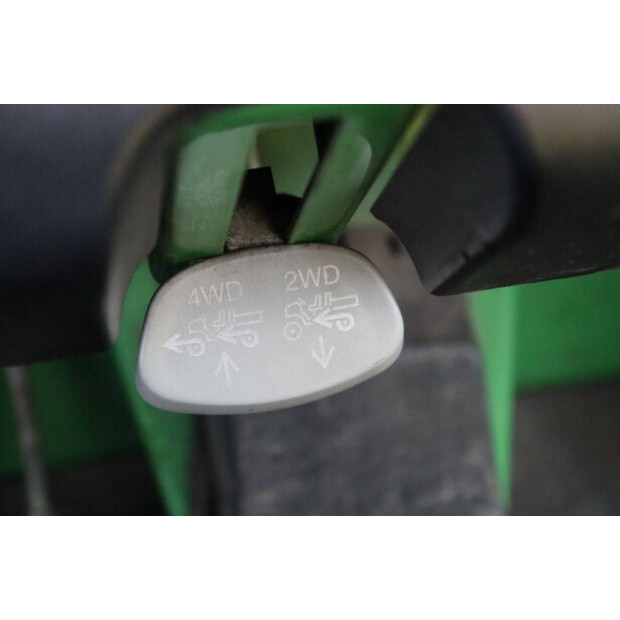 2004 جون دير GATOR HPX-46501186