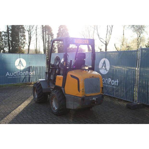 2011 GiANT V452T-46501480