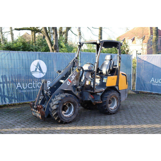 2011 GiANT V452T-46501485