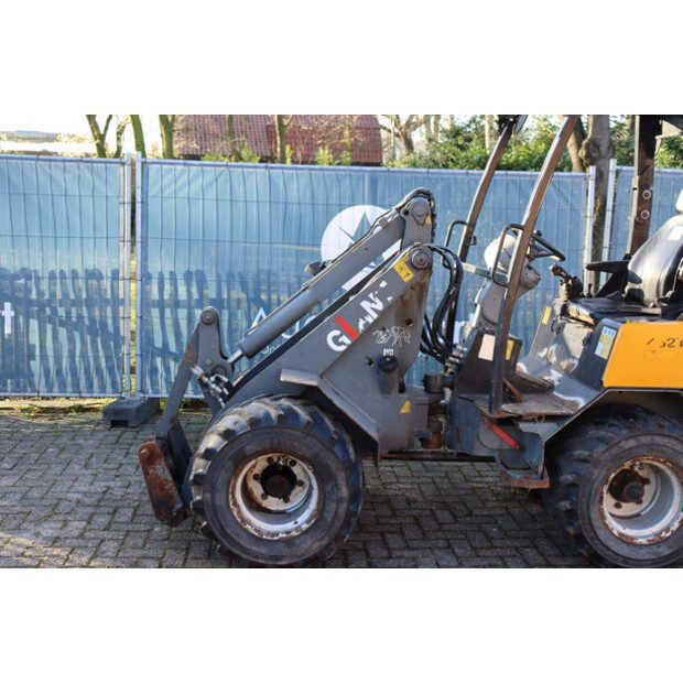 2011 GiANT V452T-46501486