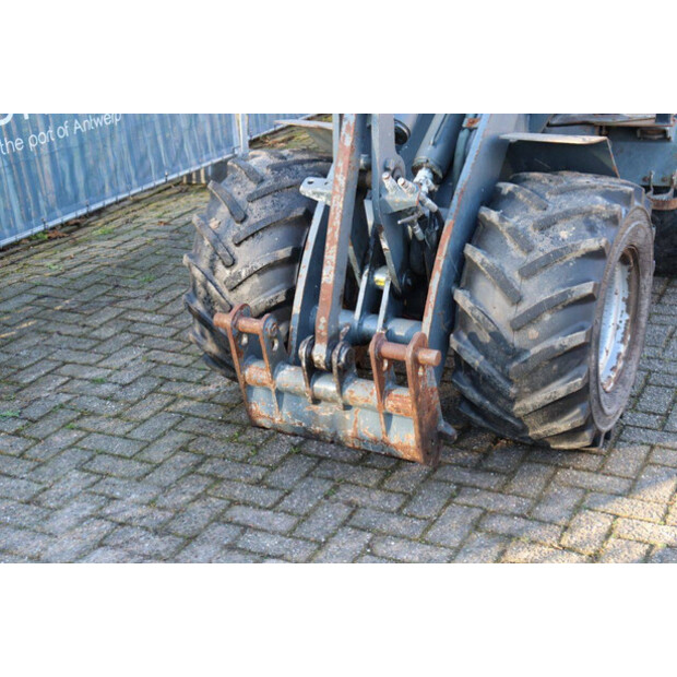 2011 GiANT V452T-46501487