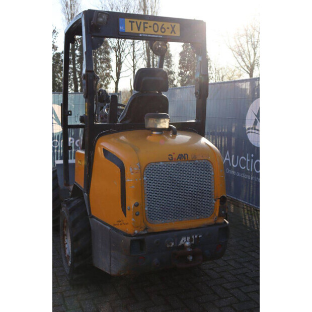 2011 GiANT V452T-46501491