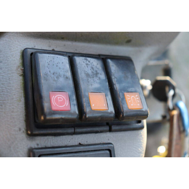 2011 GiANT V452T-46501509