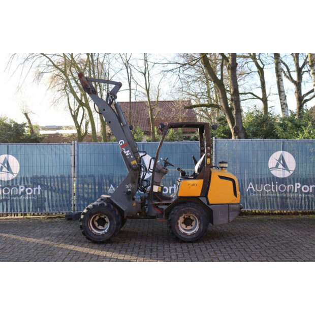 2011 GiANT V452T-46501512