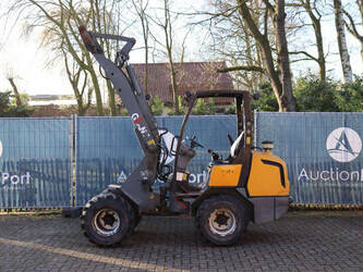 2011-giant-v452t-46501512