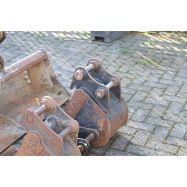 2020 TAKEUCHI TB23R-46501599