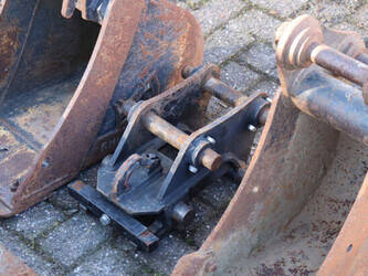 2020-takeuchi-tb23r-1441450-46501600