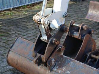 2020-takeuchi-tb23r-1441450-46501602