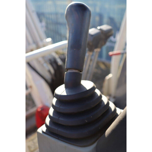 2020 TAKEUCHI TB23R-46501629