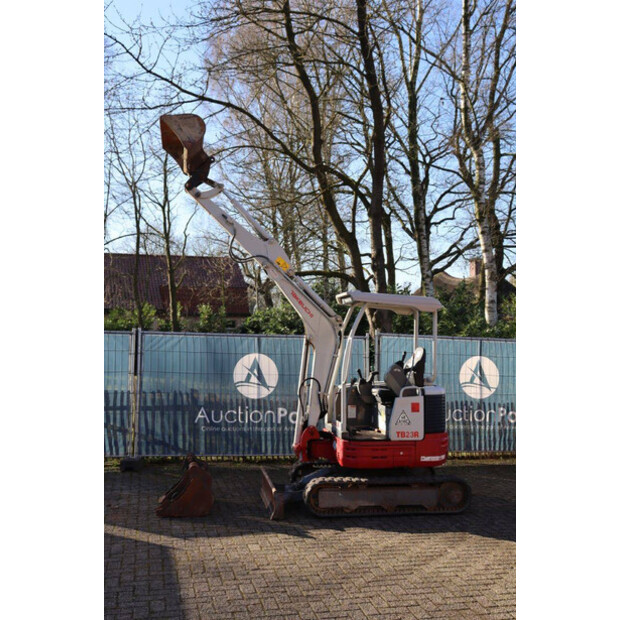 2020 TAKEUCHI TB23R-46501632