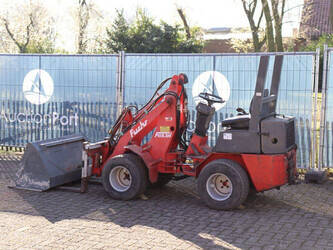 2004-fuchs-f853h-1441451-46501639