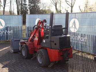 2004-fuchs-f853h-1441451-46501640