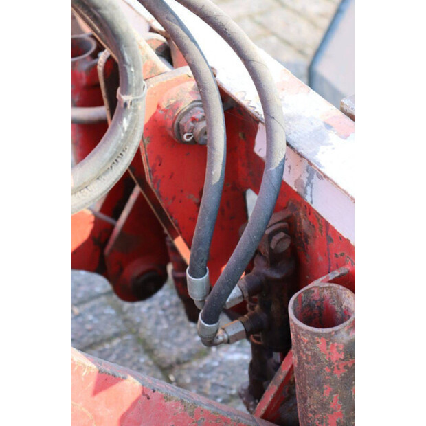 2004 FUCHS F853H-46501653