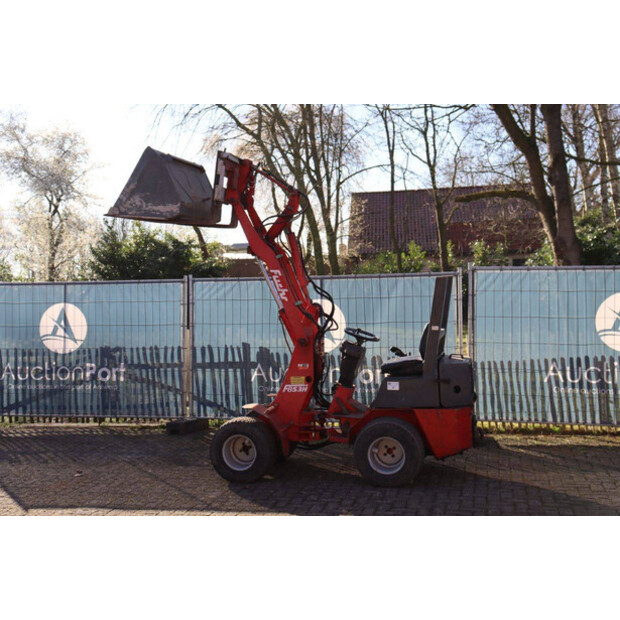 2004 FUCHS F853H-46501673