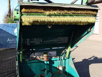 2010-weedcontrol-others-46501693