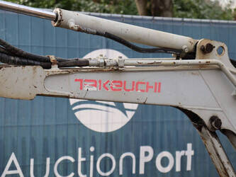 2001-takeuchi-tb016-1441453-46501713