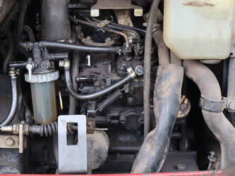 2001-takeuchi-tb016-1441453-46501722