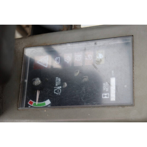 2001 TAKEUCHI TB016-46501730