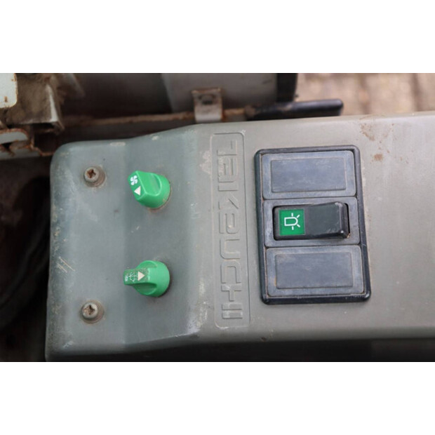 2001 TAKEUCHI TB016-46501733