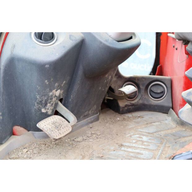 2007 جيه سي بي 406-46501764