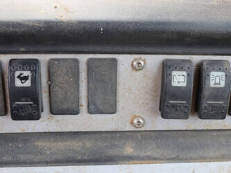 2007-jcb-406-1441454-46501768