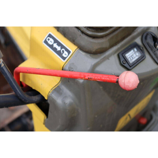 2016 YANMAR SV08-1A(S)-46502062