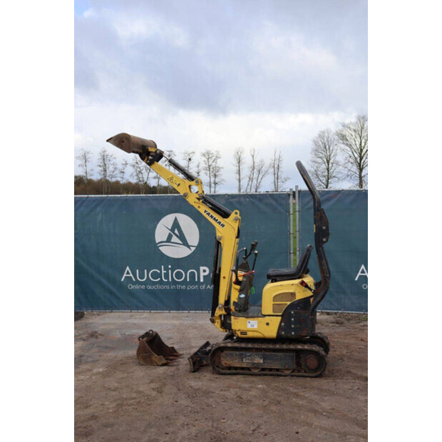 2016 YANMAR SV08-1A(S)-46502068