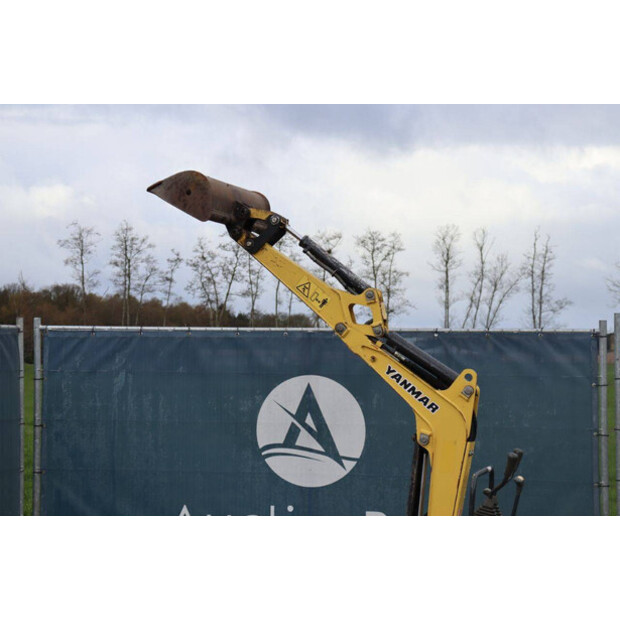 2016 YANMAR SV08-1A(S)-46502069